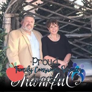 Meet your Posher, Debbie